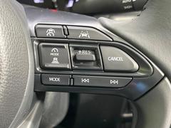 �ڥ졼�������롼������ȥ�����۹�®ƻϩ�Ǥ�Ĺ��Υ���Ԥ��ڤˡ�����ư��®�٤��ݤĥ��롼������ȥ����뤬�����ͷڸ������ƥ��Ϣ�Ȥ��������μ�ξ���Τ��Ƽִ֤��ݤĤ褦��®��Ĵ�ᤷ�Ƥ���ޤ����� 5