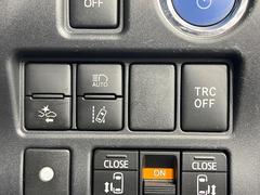 �ڥ졼�������롼������ȥ�����۹�®ƻϩ�Ǥ�Ĺ��Υ���Ԥ��ڤˡ�����ư��®�٤��ݤĥ��롼������ȥ����뤬�����ͷڸ������ƥ��Ϣ�Ȥ��������μ�ξ���Τ��Ƽִ֤��ݤĤ褦��®��Ĵ�ᤷ�Ƥ���ޤ����� 7