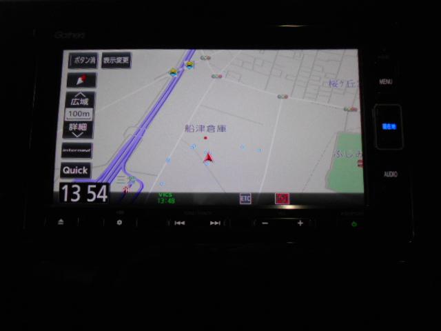 ステップワゴンスパーダ スパーダ・クールスピリットホンダセンシング　サイドエアバック　左右電動スライドドア　助手席エアバッグ　ドライブレコーダ　ＡＡＣ　横滑り防止機能　ターボ車　シートヒータ　ＡＢＳ　アクティブクルーズ　バックモニタ　地ＴＶ　ナビ＆ＴＶ　三列シート（2枚目）