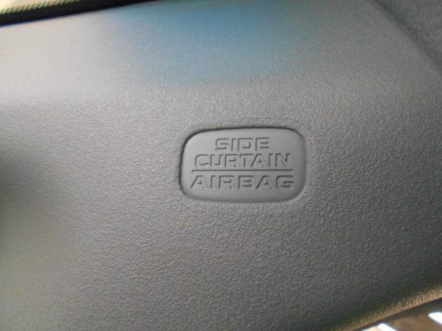 ステップワゴンスパーダ スパーダ・クールスピリットホンダセンシング　サイドエアバック　左右電動スライドドア　助手席エアバッグ　ドライブレコーダ　ＡＡＣ　横滑り防止機能　ターボ車　シートヒータ　ＡＢＳ　アクティブクルーズ　バックモニタ　地ＴＶ　ナビ＆ＴＶ　三列シート（5枚目）