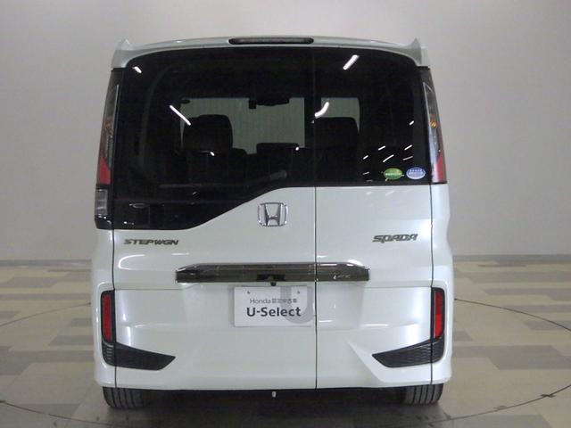 ステップワゴンスパーダ スパーダ・クールスピリットホンダセンシング　サイドエアバック　左右電動スライドドア　助手席エアバッグ　ドライブレコーダ　ＡＡＣ　横滑り防止機能　ターボ車　シートヒータ　ＡＢＳ　アクティブクルーズ　バックモニタ　地ＴＶ　ナビ＆ＴＶ　三列シート（21枚目）