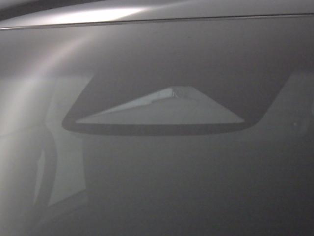 ホンダセンシング搭載！誤発進抑制機能・路外逸脱抑制機能・歩行者事故低減ステアリング・車線維持支援システム・先進車発進お知らせ機能など多彩な先進安全機能でより安全で快適なドライブを支援します。