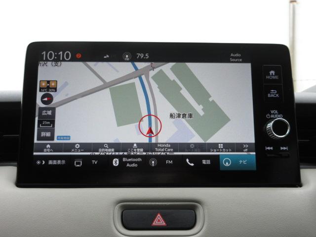 ナビゲーションを装備☆多彩な機能で快適ドライブをアシスト☆オーディオ機能も充実していますね☆