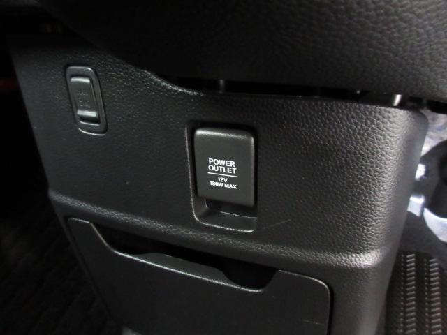 N-BOXカスタム Lターボ ドラレコ前後・LED・リアカメラ・ETC・スマートキー・シートヒーター・15AW・禁煙車 地デジチューナー 衝突軽減ブレーキサポート LEDヘッドライ 1オーナー ターボエンジン PS エアバック(12枚目)