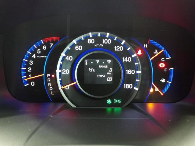 オデッセイ Ｍ　マルチビューカメラ・ＨＩＤ・ＥＴＣ・スマートキー・３列シート・禁煙車（13枚目）