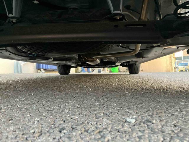 タント L スライドドア LEDヘッドライト オートライト プッシュボタンスターター オート格納ドアミラー オートエアコン 上下2段調節式デッキボード コーナーセンサー 衝突被害軽減ブレーキ(31枚目)