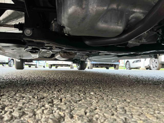 タント L スライドドア LEDヘッドライト オートライト プッシュボタンスターター オート格納ドアミラー オートエアコン 上下2段調節式デッキボード コーナーセンサー 衝突被害軽減ブレーキ(32枚目)