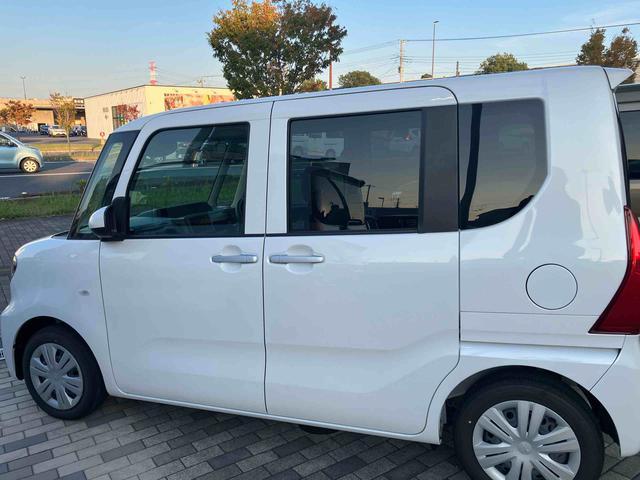 タント L スライドドア LEDヘッドライト オートライト プッシュボタンスターター オート格納ドアミラー オートエアコン 上下2段調節式デッキボード コーナーセンサー 衝突被害軽減ブレーキ(5枚目)