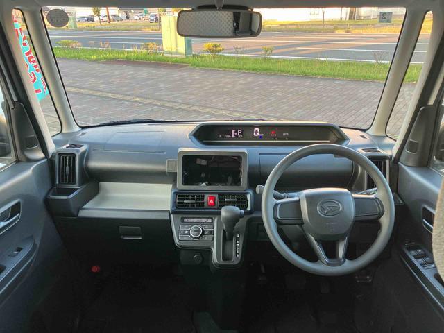 タント L スライドドア LEDヘッドライト オートライト プッシュボタンスターター オート格納ドアミラー オートエアコン 上下2段調節式デッキボード コーナーセンサー 衝突被害軽減ブレーキ(20枚目)