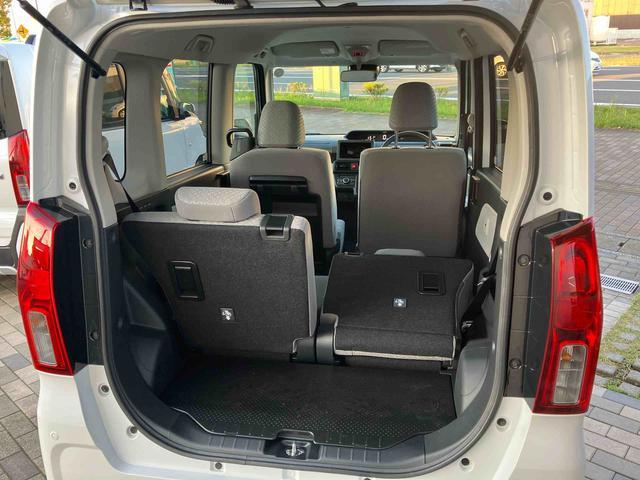 タント L スライドドア LEDヘッドライト オートライト プッシュボタンスターター オート格納ドアミラー オートエアコン 上下2段調節式デッキボード コーナーセンサー 衝突被害軽減ブレーキ(24枚目)