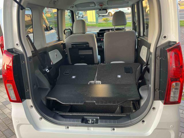 タント L スライドドア LEDヘッドライト オートライト プッシュボタンスターター オート格納ドアミラー オートエアコン 上下2段調節式デッキボード コーナーセンサー 衝突被害軽減ブレーキ(26枚目)