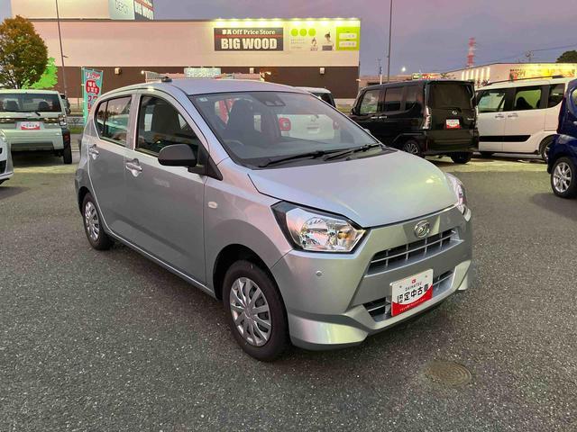 ミライース L SAIII オートライト/オートハイビーム/キーレスエントリー/コーナーセンサー/アイドリングストップ/衝突回避支援システム/横滑り防止装置/マニュアルエアコン/パワーウィンドウ/盗難防止用セキュリティアラーム(8枚目)