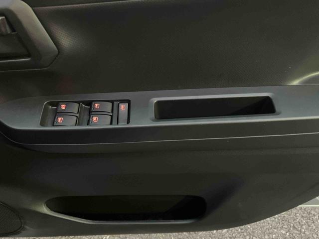 ミライース L SAIII オートライト/オートハイビーム/キーレスエントリー/コーナーセンサー/アイドリングストップ/衝突回避支援システム/横滑り防止装置/マニュアルエアコン/パワーウィンドウ/盗難防止用セキュリティアラーム(17枚目)