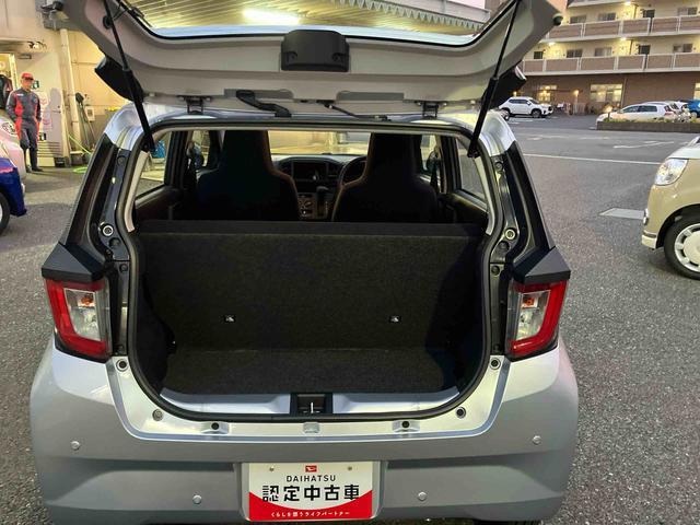 ミライース L SAIII オートライト/オートハイビーム/キーレスエントリー/コーナーセンサー/アイドリングストップ/衝突回避支援システム/横滑り防止装置/マニュアルエアコン/パワーウィンドウ/盗難防止用セキュリティアラーム(21枚目)