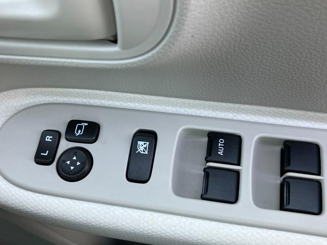 アルトラパン Ｌ　５型　全方位カメラ　オートライト　プッシュスタート　衝突被害軽減システム　アイドリングストップ　衝突安全ボディ（7枚目）