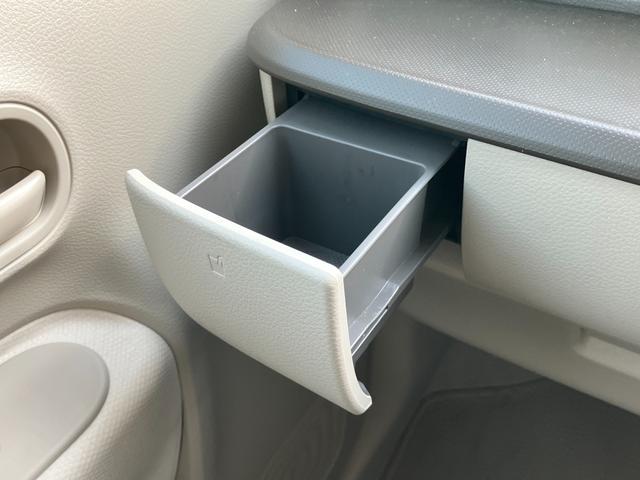 アルトラパン Ｌ　５型　全方位カメラ　オートライト　プッシュスタート　衝突被害軽減システム　アイドリングストップ　衝突安全ボディ（10枚目）