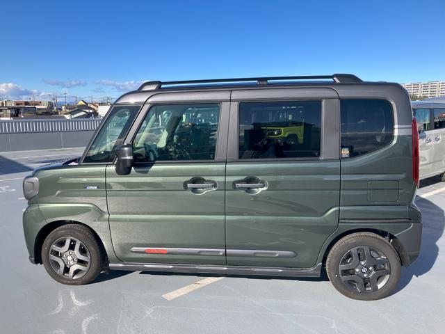 �p���[�X���C�h�h�A�@�\�t���ł��B�ǂȂ��ɂ��֗��ȋ@�\�ł��B