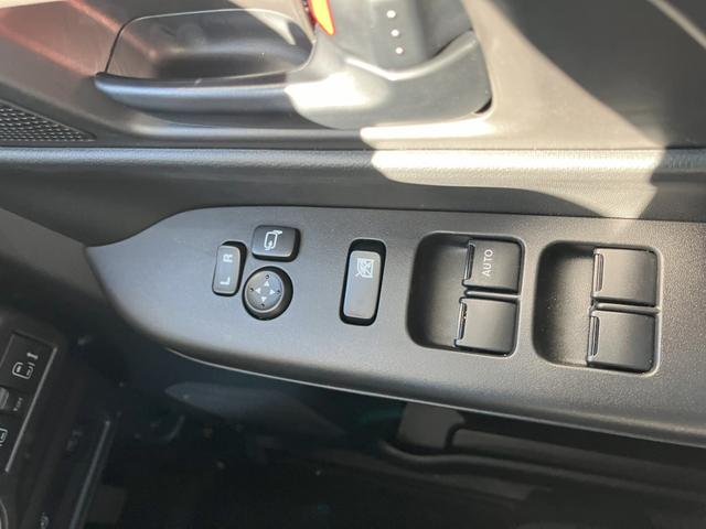 �e��I�v�V�����⏃���A�N�Z�T���[���t���������Ă���܂��I�������ݎЊO�i�i�������Ƃ��ĎԌ��E�ۈ���K���̐V�i�̂݁j�̎��t�����Ή��\�ł��B�ڍׂ͂����k���������I