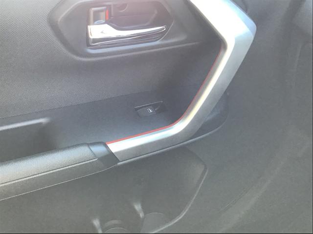 �����ԕی��̎��Z��e�ی���Ђ̕ی�����r���ɂ��Ă����C�y�ɂ����k���������I�܂����傢���v������o���p�[�ی��Ƃ������f�B�[���[�Ǝ��̓��T���������܂��I�i�ڂ����̓X�^�b�t�܂Łj