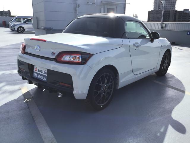 コペン ＧＲスポーツ　ＣＶＴ　ナビ　ＬＥＤライト　オートライト　プッシュスタート　オートエアコン　衝突安全ボディ（12枚目）