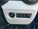 横滑り防止装置付き。運転の安全性を高めてくれる装置です。滑りやすい路面であっても、自動的にブレーキをかけスムーズに走行ができるシステムです。