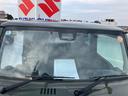障害物を感知して、衝突の可能性がある場合、運転者へ警告音を発したり、衝突の可能性が高い場合、ブレーキの補助操作を行い、減速して衝突被害を軽減するシステムです。
