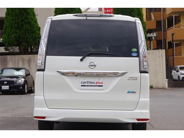 セレナ ハイウェイスター　Ｓ－ハイブリッド　アイドリングＳＴＯＰ　スマートエントリー　Ｗエアコン　衝突安全ボディ　寒冷地仕様　３列シート　フルフラットシート　オートクルーズ　セキュリティ　ウォークスルー　ＡＢＳ　キーレス　パワーウィンドウ（10枚目）