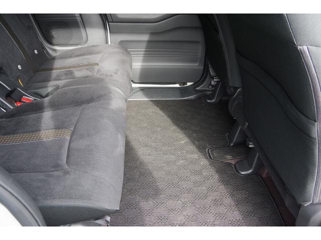 本審査「現車を見るついでに相談したい」「今日なら時間がつくれそう」「急ぎで直接詳しい相談がしたい」そんな方におススメなのが店舗で行う本審査！即日回答致します♪多種多様な在庫からお選び頂けます。