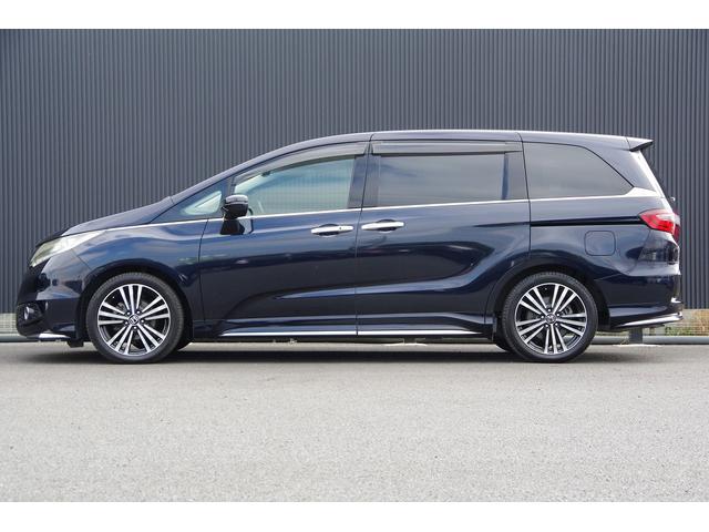 オデッセイ アブソルート 電動格納式ドアミラー Bluetooth音楽 スマートキー&プッシュスタート メモリーインターナビ ダブルエアコン クルーズC エアロ Aライト リアカメラ ETC装備 ナビTV 運転席エアバック(10枚目)