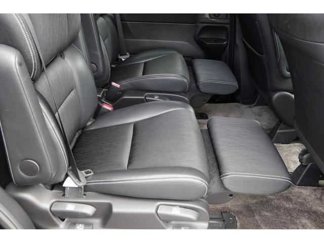 オデッセイ アブソルート 電動格納式ドアミラー Bluetooth音楽 スマートキー&プッシュスタート メモリーインターナビ ダブルエアコン クルーズC エアロ Aライト リアカメラ ETC装備 ナビTV 運転席エアバック(29枚目)