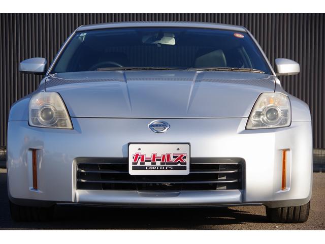 フェアレディZ バージョンT 本革シート 盗難防止システム パワーシート キーレス シートヒーター パワーステアリング オートエアコン ABS 助手席エアバック パワーウィンドウ 衝突安全ボディ 運転席エアバック カセット(3枚目)