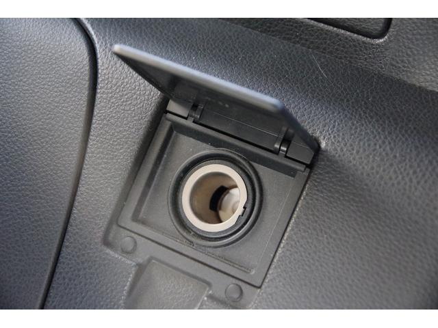 フェアレディZ バージョンT 本革シート 盗難防止システム パワーシート キーレス シートヒーター パワーステアリング オートエアコン ABS 助手席エアバック パワーウィンドウ 衝突安全ボディ 運転席エアバック カセット(41枚目)