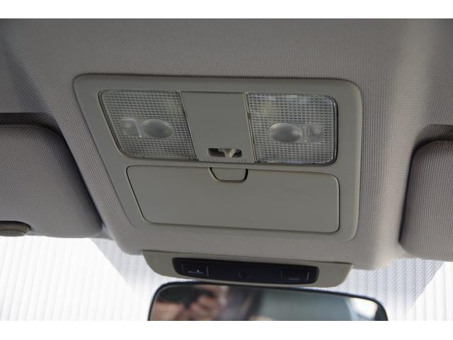 フェアレディZ バージョンT 本革シート 盗難防止システム パワーシート キーレス シートヒーター パワーステアリング オートエアコン ABS 助手席エアバック パワーウィンドウ 衝突安全ボディ 運転席エアバック カセット(42枚目)