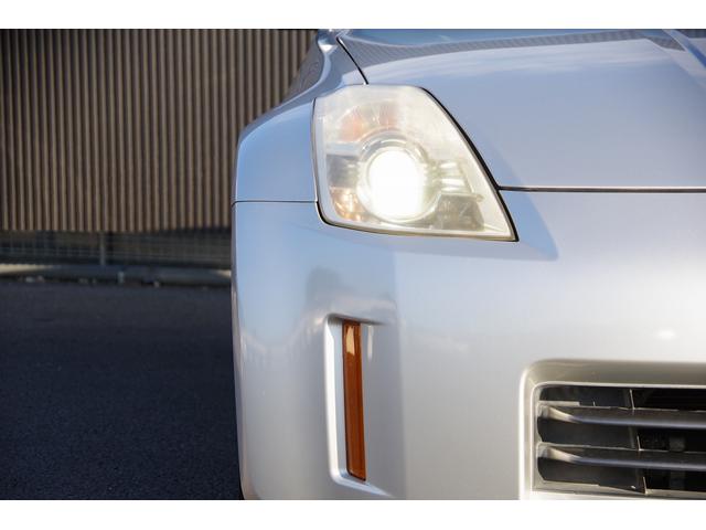 フェアレディZ バージョンT 本革シート 盗難防止システム パワーシート キーレス シートヒーター パワーステアリング オートエアコン ABS 助手席エアバック パワーウィンドウ 衝突安全ボディ 運転席エアバック カセット(45枚目)