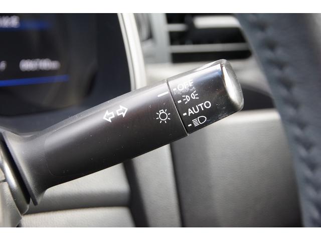 フィットハイブリッド Ｌパッケージ　電動格納式ミラー　ＡＵＴＯライト　ナビ＆ＴＶ　地デジフルセグＴＶ　ＵＳＢ　サイドエアバック　ＤＶＤ再生　バックカメラ　オートクルーズコントロール　イモビライザー　ＥＴＣ　ＥＳＣ　ＡＵＴＯエアコン（30枚目）