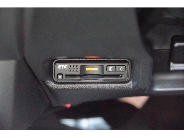 フィットハイブリッド Ｌパッケージ　電動格納式ミラー　ＡＵＴＯライト　ナビ＆ＴＶ　地デジフルセグＴＶ　ＵＳＢ　サイドエアバック　ＤＶＤ再生　バックカメラ　オートクルーズコントロール　イモビライザー　ＥＴＣ　ＥＳＣ　ＡＵＴＯエアコン（46枚目）