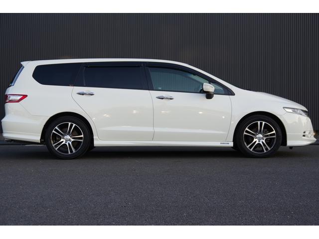 オデッセイ M サイドカメラ フロントカメラ ワンセグテレビ エアバック 横滑り防止 AUTOエアコン Rカメラ AUTOライト DVD PW キーレス 三列シート USB ETC ABS HDDナビ ナビTV(5枚目)