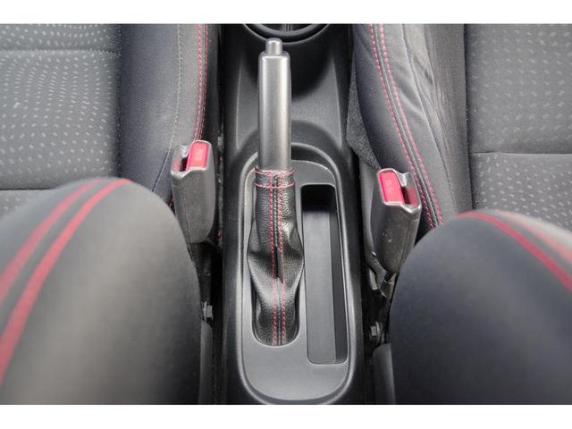 マーチ ニスモ　Ｓ　テレビ　ＷＳＲＳ　運転席エアバック　ＵＳＢ接続　盗難防止装置　Ｂカメラ　フルオートエアコン　ＤＶＤ再生　キーレスエントリー　エアロ　Ａライト　ＥＴＣ　ワンセグ　ＰＳ　ローダウン　ＡＢＳ　横滑防止（34枚目）