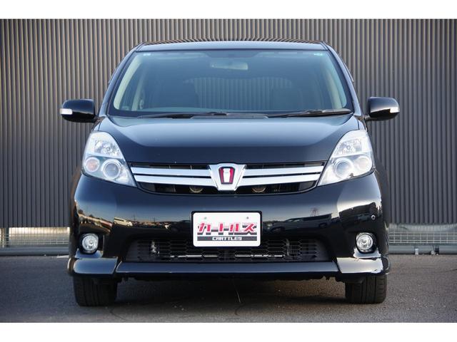 アイシス プラタナ Bカメ プッシュスタートスマートキー パワーウインドウ キーレスエントリー ダブルエアバッグ 横滑り防止 オートエアコン DVD 3列シート イモビライザー ETC パワステ 電動格納ミラー ABS(14枚目)