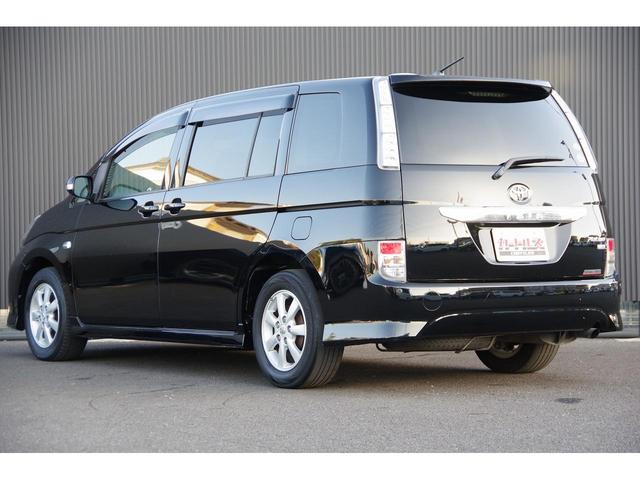 アイシス プラタナ Bカメ プッシュスタートスマートキー パワーウインドウ キーレスエントリー ダブルエアバッグ 横滑り防止 オートエアコン DVD 3列シート イモビライザー ETC パワステ 電動格納ミラー ABS(54枚目)