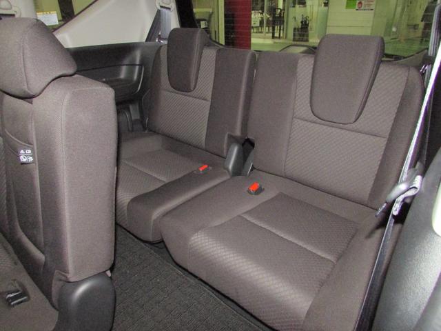 フリード Ｇ　禁煙車　Ｃパッケージ　ナビ　ＥＴＣ　ドラレコ　ワンオーナー　ベンチシート　記録簿　３列シート　ＬＥＤヘッドライト　パワーウインドウ　地デジ　Ｒカメラ　イモビ　ＶＳＡ　ドライブレコーダー　エアコン（6枚目）