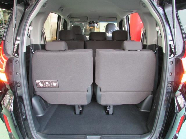 フリード Ｇ　禁煙車　Ｃパッケージ　ナビ　ＥＴＣ　ドラレコ　ワンオーナー　ベンチシート　記録簿　３列シート　ＬＥＤヘッドライト　パワーウインドウ　地デジ　Ｒカメラ　イモビ　ＶＳＡ　ドライブレコーダー　エアコン（8枚目）