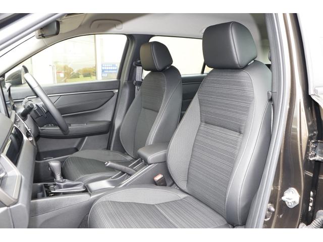ＷＲ－Ｖ Ｚ　８インチ純正ナビゲーション　ドライブレコーダー　ＥＴＣ車載器　ＨｏｎｄａＳＥＮＳＩＮＧ　フルＬＥＤヘッドライト　本革巻ステアリングホイール　１７インチアルミホイール　スマートキー２個　元レンタカー（26枚目）
