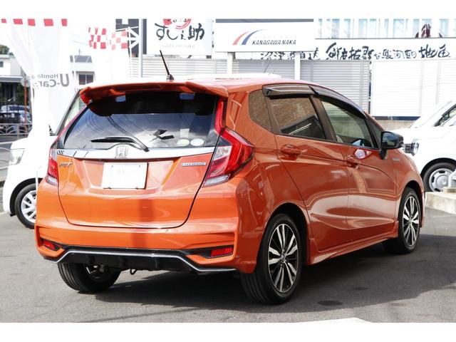 フィットハイブリッド S ホンダセンシング ワンオーナー 純正ナビ LEDヘッドライト LEDフォグライト パドルシフト ETC 16インチアルミホイール サイドエアバック カーテンエアバック(4枚目)
