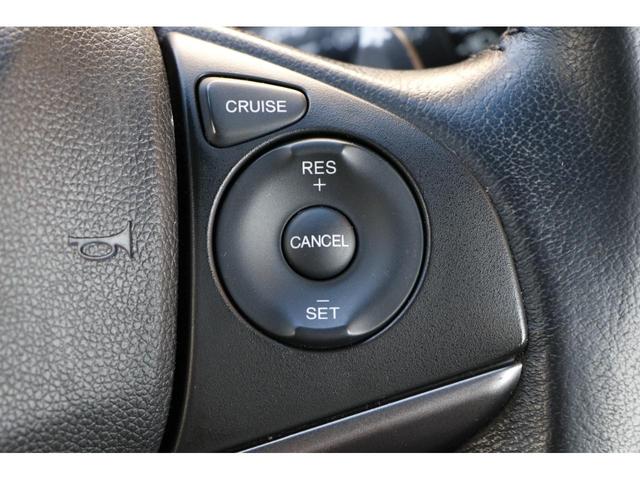 フィットハイブリッド S ホンダセンシング ワンオーナー 純正ナビ LEDヘッドライト LEDフォグライト パドルシフト ETC 16インチアルミホイール サイドエアバック カーテンエアバック(17枚目)