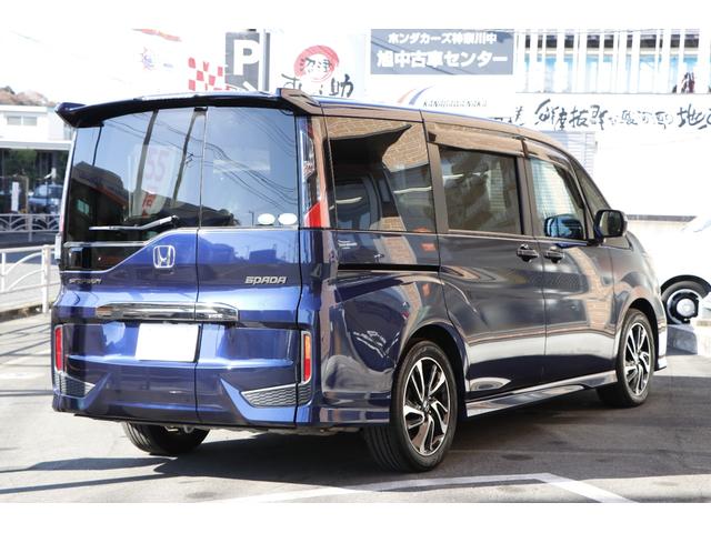 ステップワゴンスパーダ スパーダ・クールスピリット ホンダセンシング ワンオーナー 純正大画面ナビ 純正前後ドラレコ 両側電動スライドドア LEDヘッドライト LEDフォグライト 運転席助手席シートヒーター 純正17インチアルミホイール 後席モニター(4枚目)