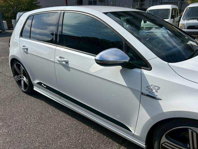 ゴルフR ベースグレード タイヤ新品/Racing Lineマフラー・ダウンサス・パドルシフト/後期テール/カーボンフロントリップ/カーボントランクスポイラー/バックカメラ/前後ドラレコ/デジタルインナーミラー/ETC(12枚目)