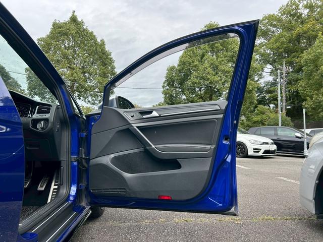 ゴルフＲヴァリアント ベースグレード　後期型／ＮＥＵＳＰＥＥＤダウンサス／Ａｐｐｌｅ　ＣａｒＰｌａｙ／ＴＥＣＭＡＧホイール／スロコン／ＦＯＣＡＬスピーカーキッド／レゾネーターデリートパイプ／前後ドラレコ／Ｂｌｕｅｔｏｏｔｈ／ＥＴＣ（53枚目）