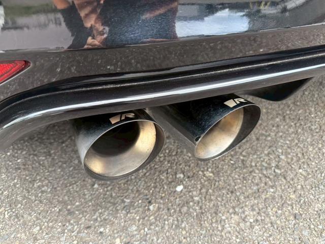ゴルフＲ ベースグレード　ステージ１／アラゴスタ車高調／レムスマフラー／ＷｅｄｓＳｐｏｒｔホイール／タービンランナウェイＲＳＴ　ＩＳ３８／ランデュースブレーキキット／ブースト計／カーボントランクスポイラー／フロントリップ（22枚目）