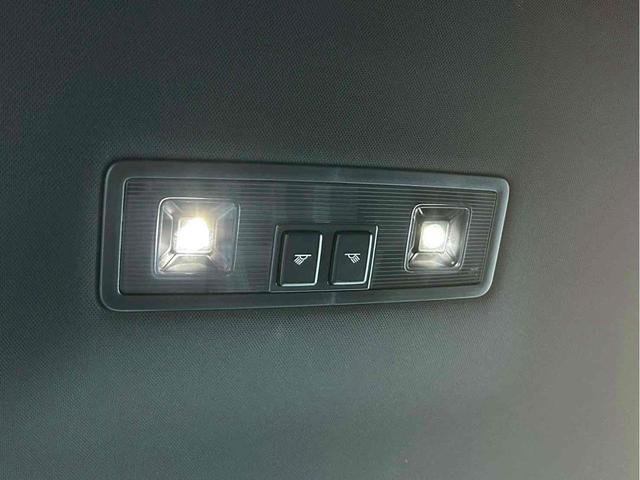 ゴルフＧＴＩ ベースグレード　レムスマフラー／ＳＳＲホイール／Ｈ＆Ｒダウンサス／ＡＰＲエアインテーク／ＥＣＳエアインテークホース／トランクスポイラー／前後ブラックエンブレム／Ａｐｐｌｅ　Ｃａｒ　Ｐｌａｙ／バックカメラ／ドラレコ（73枚目）